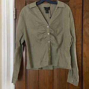 Tahari Olive Green Linen Button-Down Women's Shirt.  Brand New (Size XLG)